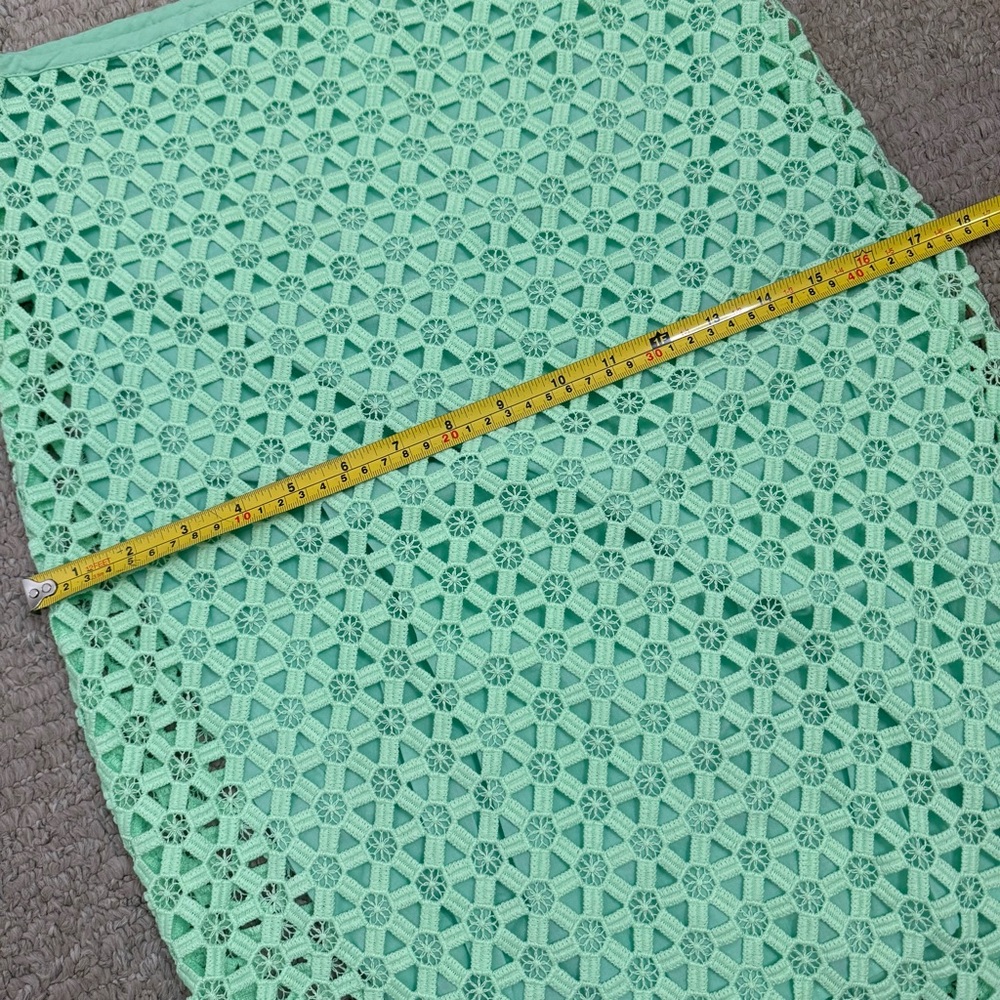Zara Skirt Midi Crotchet Lace Size Medium Green - Picture 7 of 9
